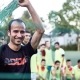 Samir Sediqi: Beim Fußball kann er alle Sorgen „für eine Zeit lang vergessen‟ – © Oliver Rüther für Handelsblatt