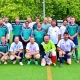 Das übliche Foto beider Mannschaften vor dem Spiel