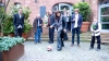 Hochkonzentriert fixiert Petra den Ball beim Schuss.jpg