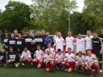 Foto beider Mannschaften vor dem Spiel