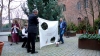Werner schlenzt den Ball elegant mit links weg.jpg