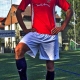 Mit dem Fußball lebt es sich leichter. (Foto: Diana Fröhlich)