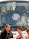 Weg nach Ouarzazate – Stefan und Mokka beim Zwischenstopp vor dem Bus.jpg