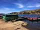 Titicacasee - der Bus wird zu Wasser gelassen.jpg
