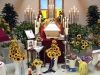 Trauerfeier Jens Sarg mit Blumen und Kerzen.jpg